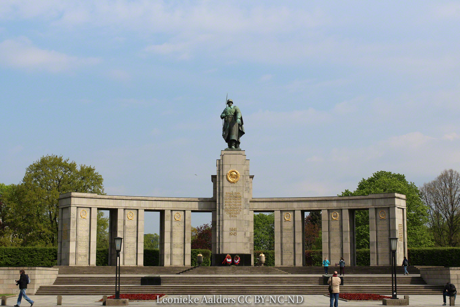 Sowjetisches Ehrenmal, Tiergarten